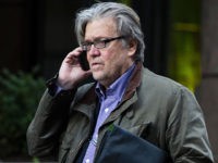 Bannon Calls Left-Wing Journalist to Declare Economic War on China