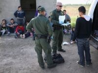 Despite Intense Aug. Heat — Alien Families, Minors Cross Border in Dramatic Numbers