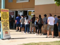 Florida Gun Show Witnesses Record Attendance amid Dem Gun Control Push