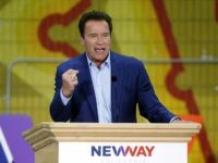 Schwarzenegger: Rich Donors Should ‘Starve’ the GOP into Becoming Liberal